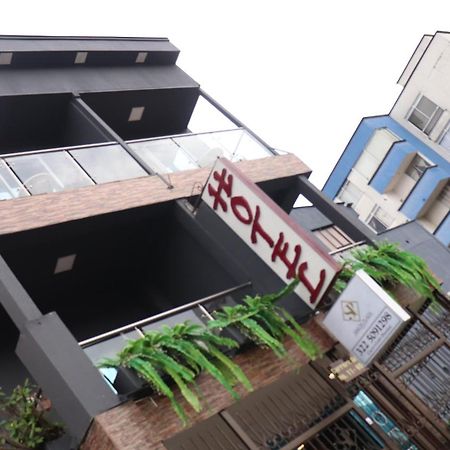 Hotel Simon Plaza Pereira Buitenkant foto