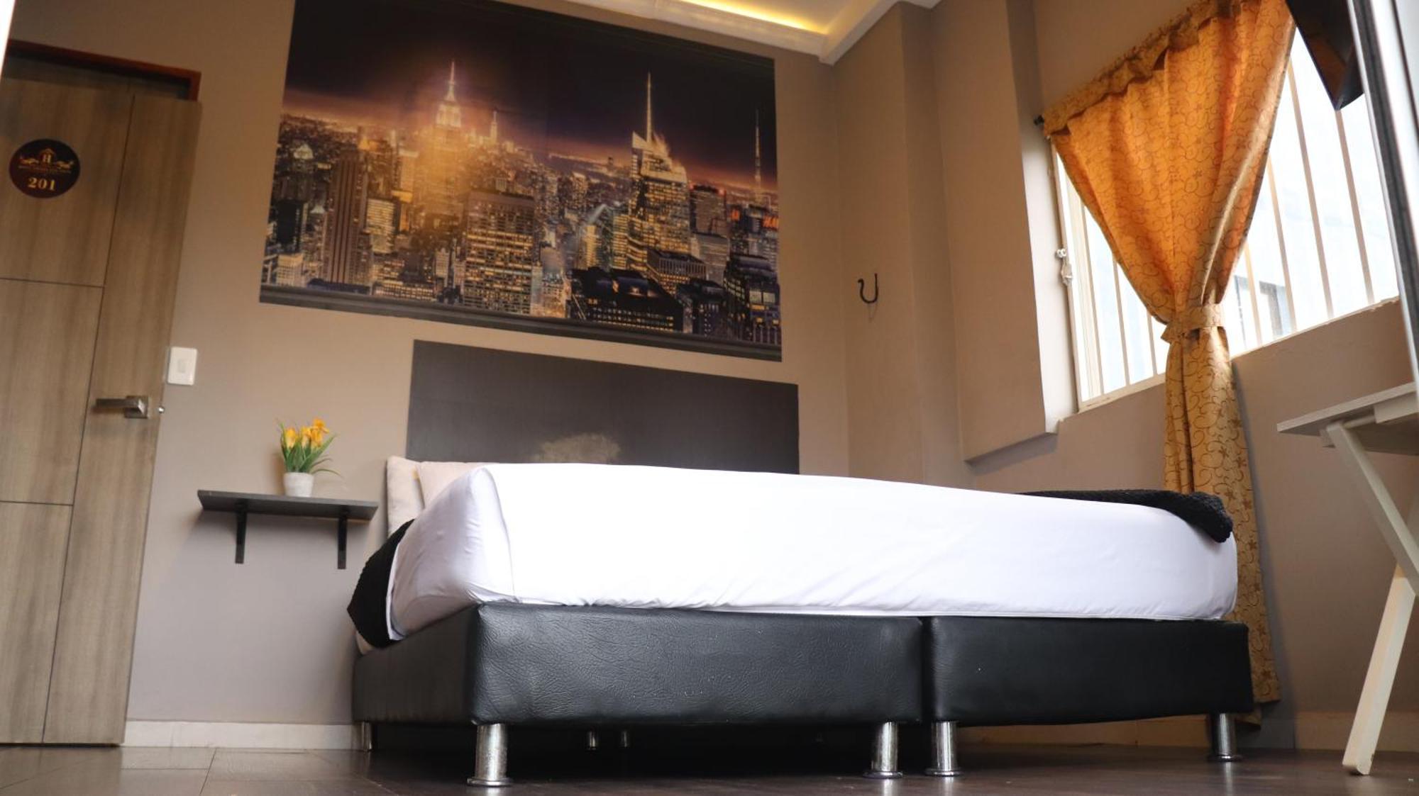 Hotel Simon Plaza Pereira Buitenkant foto