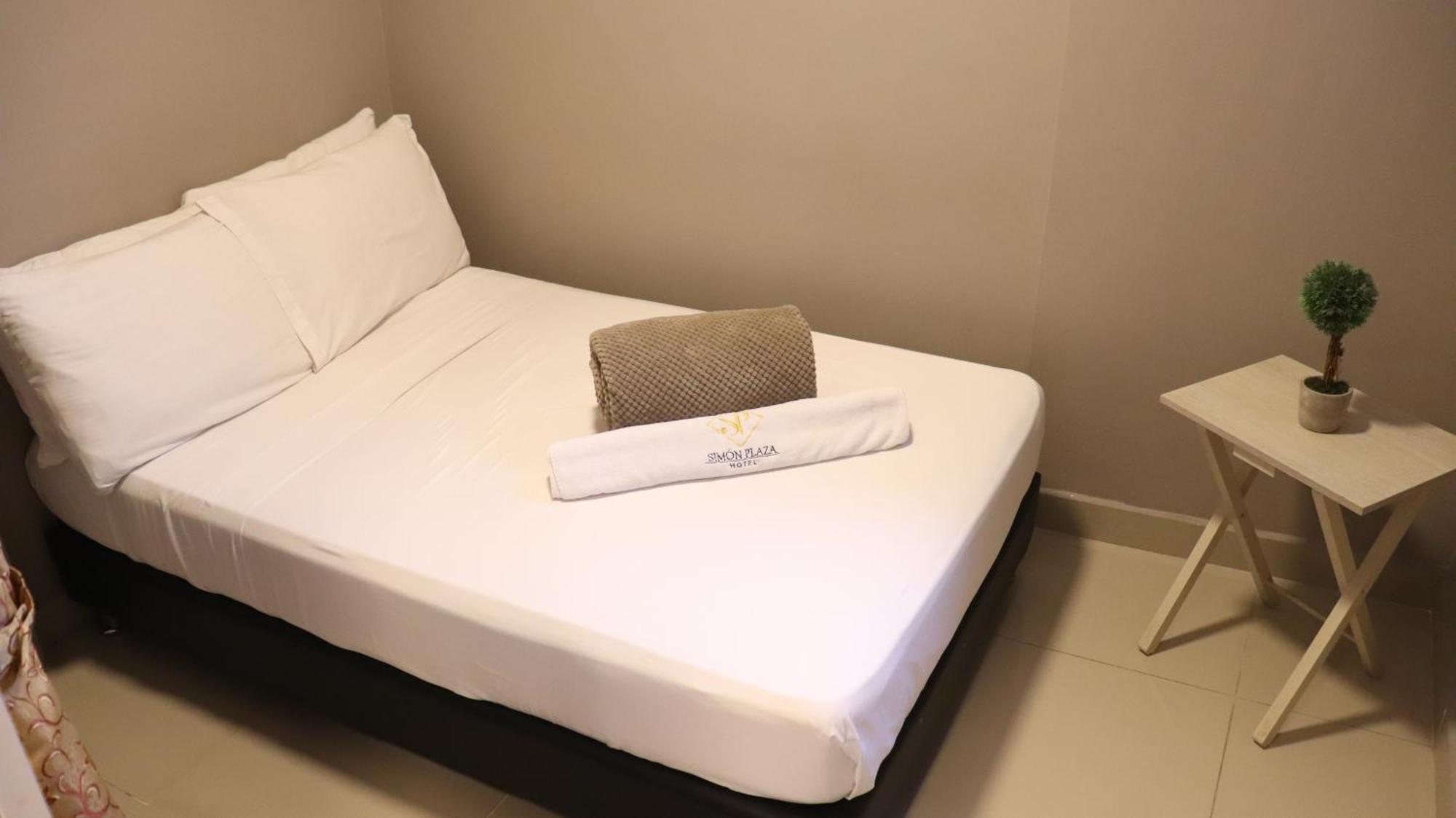 Hotel Simon Plaza Pereira Buitenkant foto