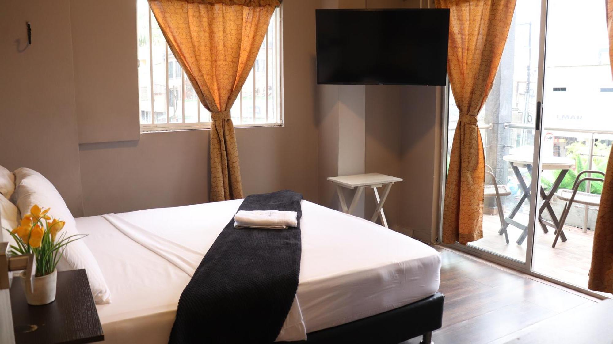 Hotel Simon Plaza Pereira Buitenkant foto