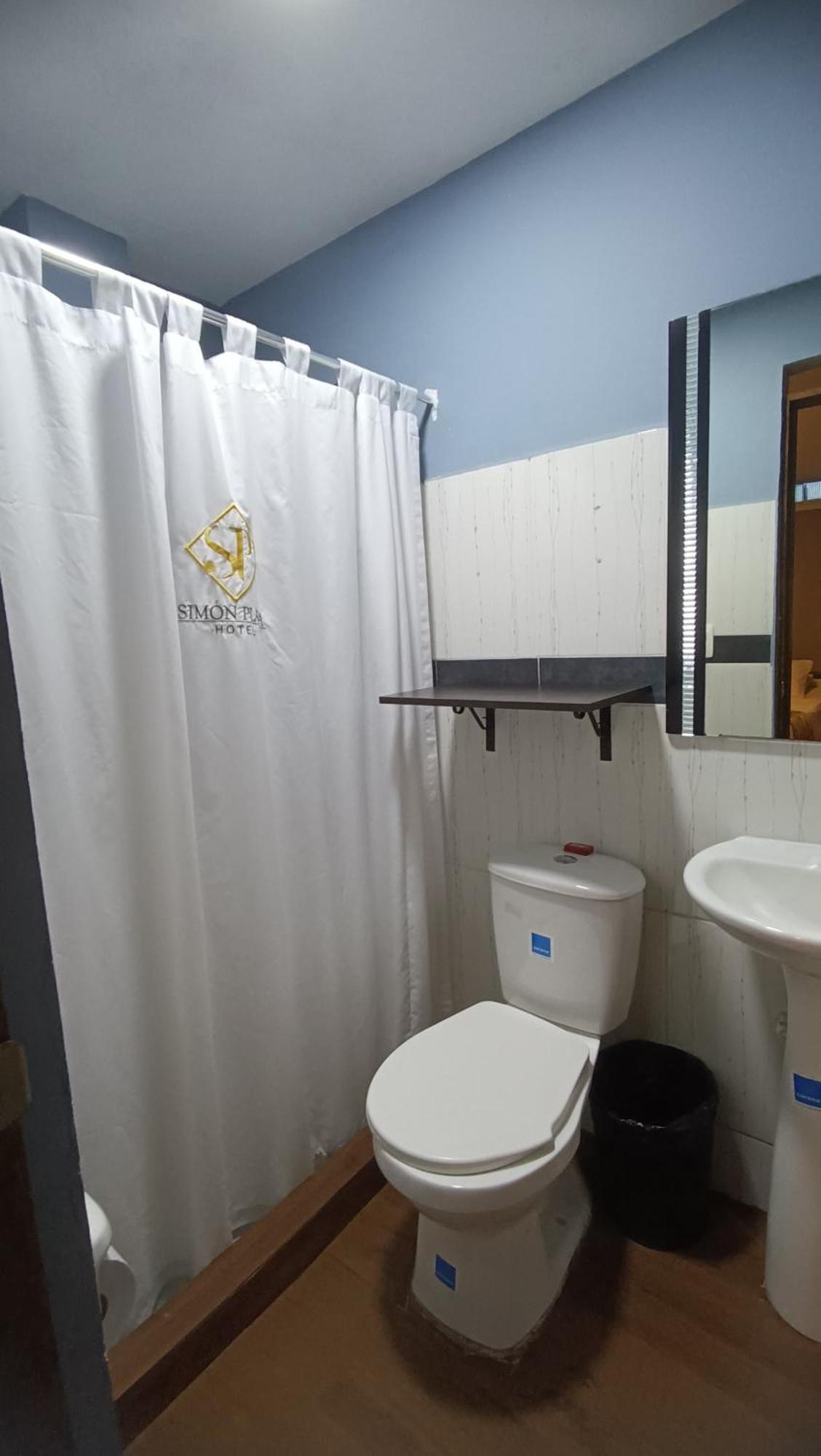 Hotel Simon Plaza Pereira Buitenkant foto